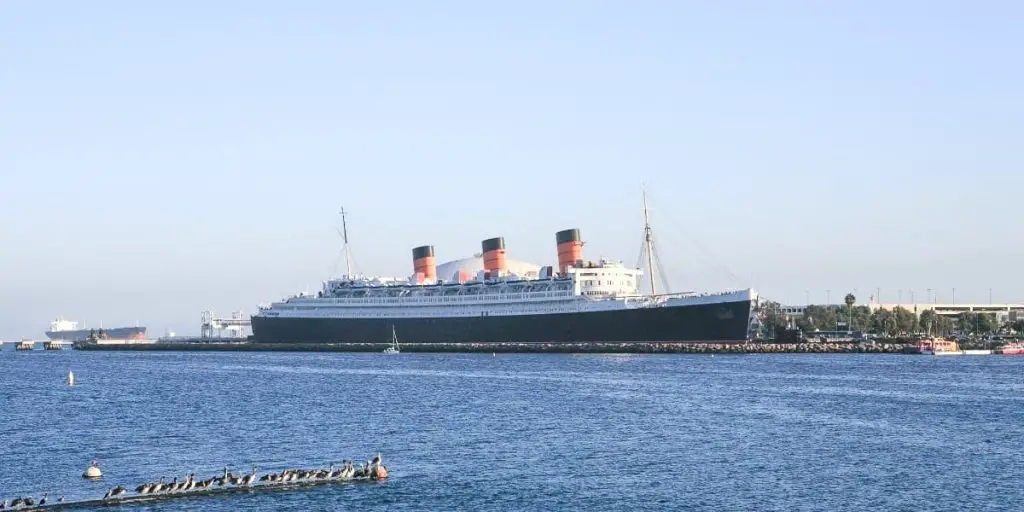 Haunted Cruise Ships: RMS Queen Mary - Should Be Cruising